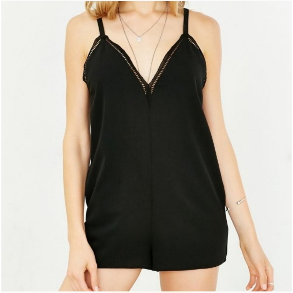 Silence + Noise strappy deep v-back Romper